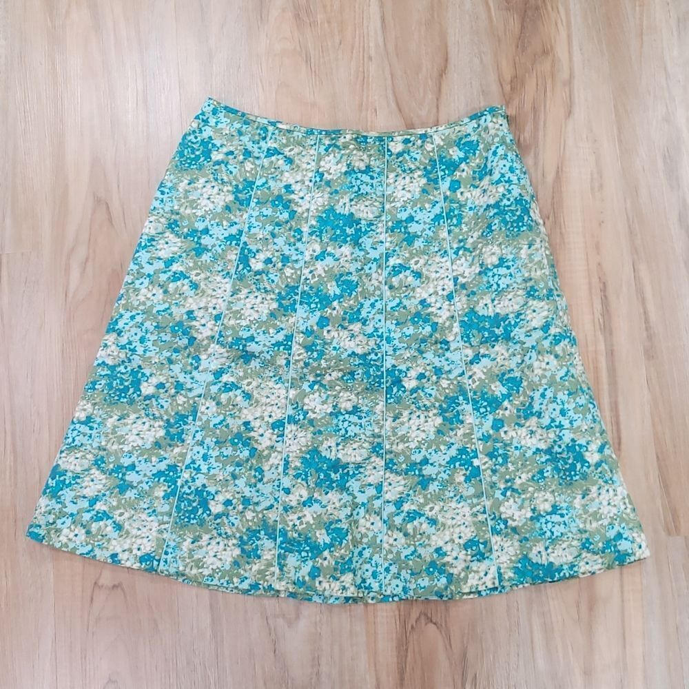 🔹️Ann Taylor Blue & Green Floral Print Skirt Size 8